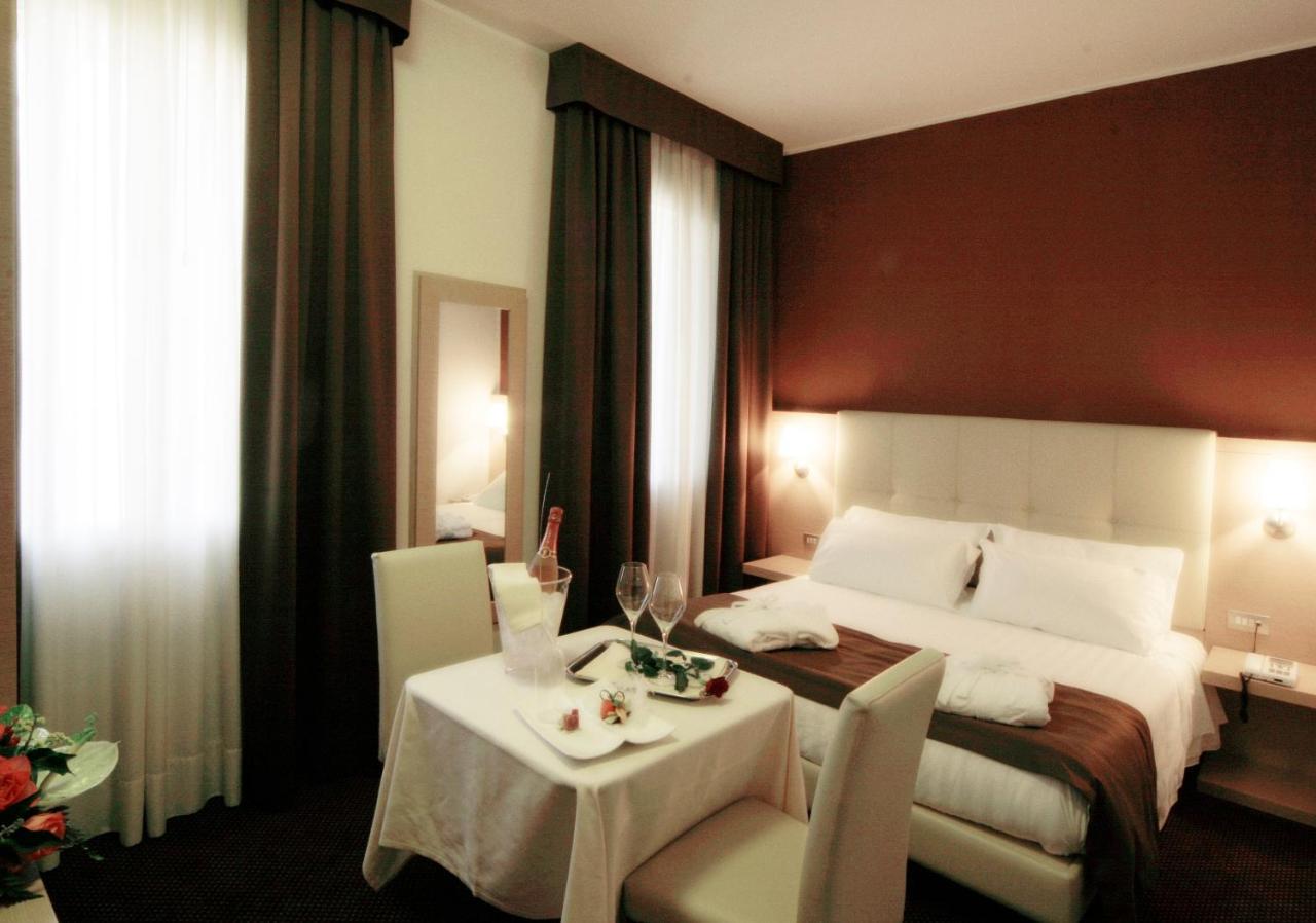 Hotel Vittoria Rubano Kültér fotó
