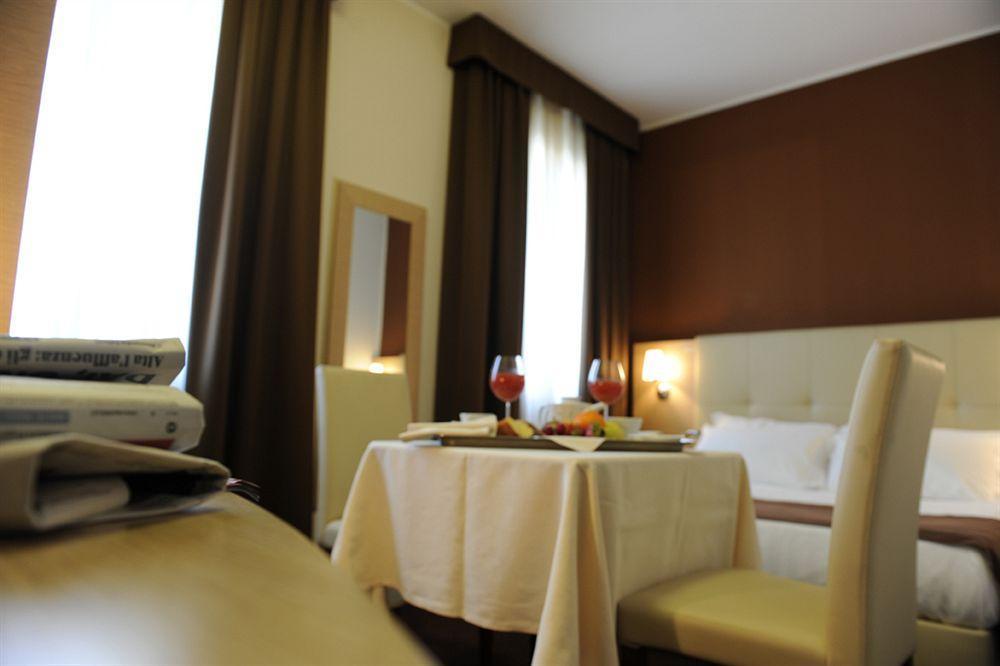 Hotel Vittoria Rubano Kültér fotó