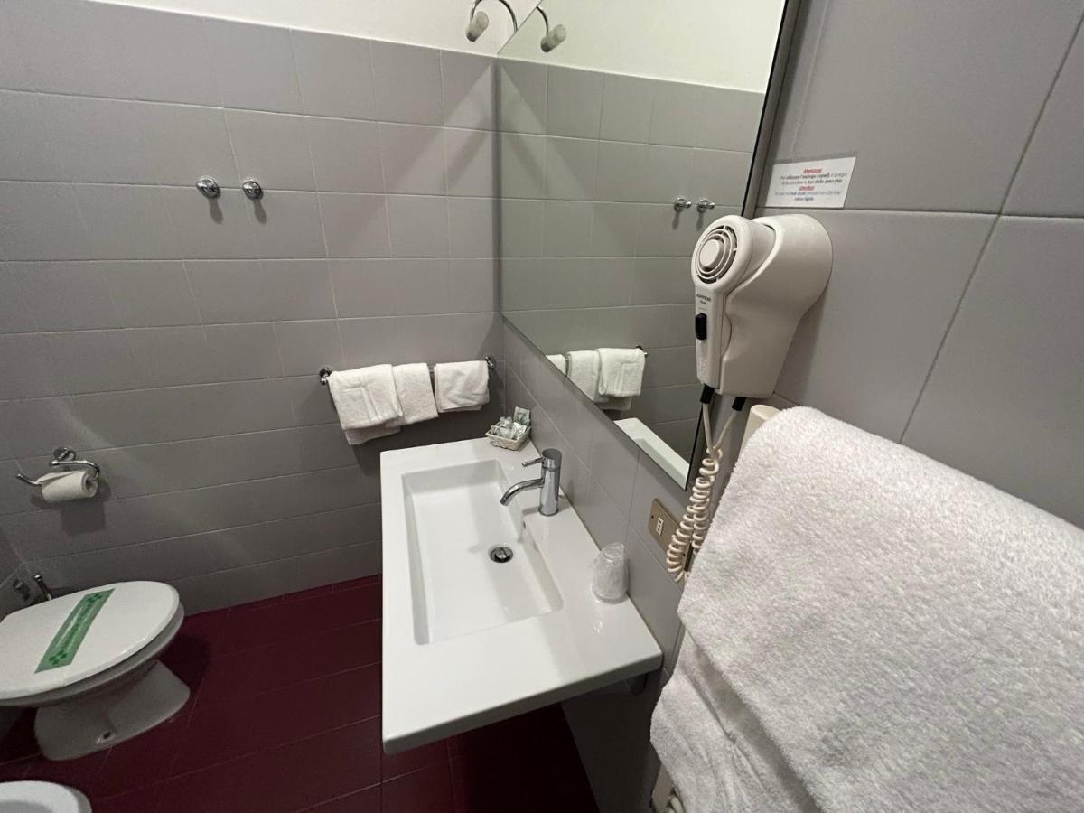 Hotel Vittoria Rubano Kültér fotó