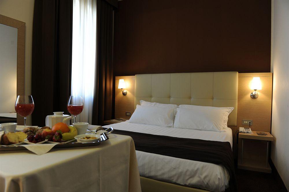 Hotel Vittoria Rubano Kültér fotó