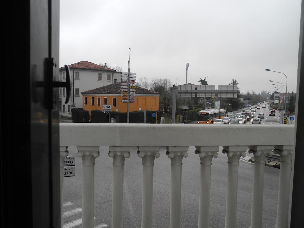 Hotel Vittoria Rubano Kültér fotó